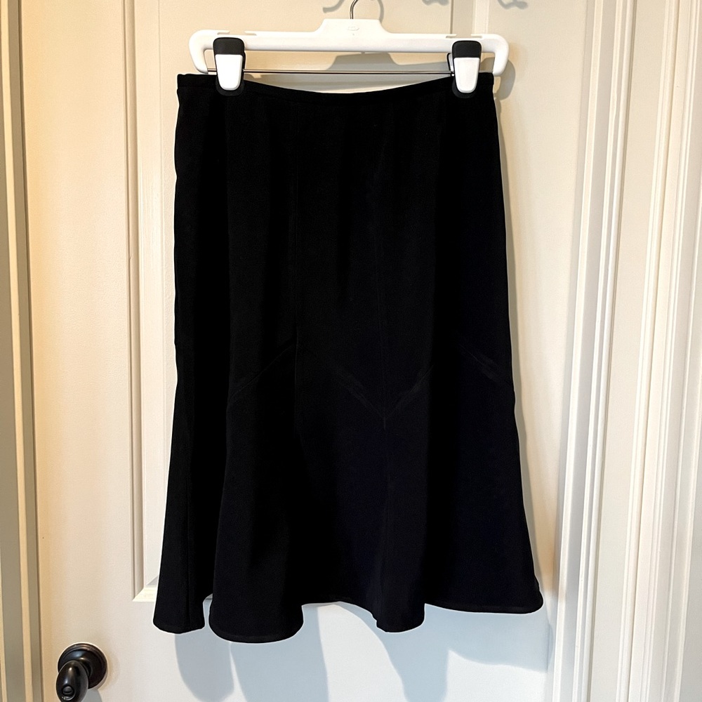 Harold’s knee-length skirt (size 10)